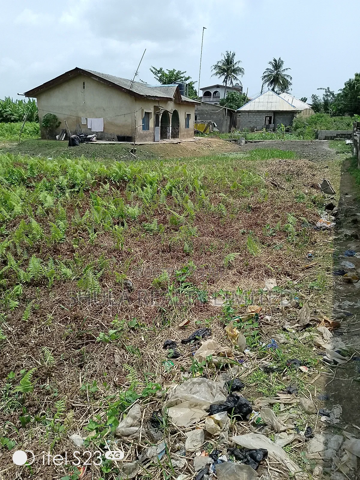 Furnished 3bdrm House in Okokomaiko for sale in Okokomaiko