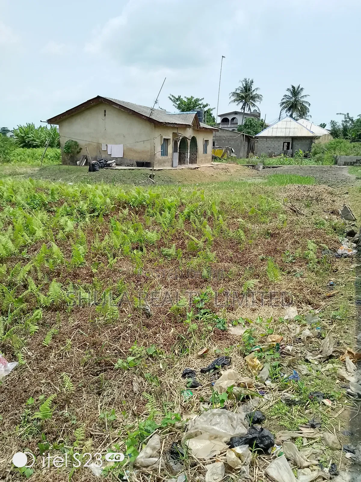 Furnished 3bdrm House in Okokomaiko for sale in Okokomaiko