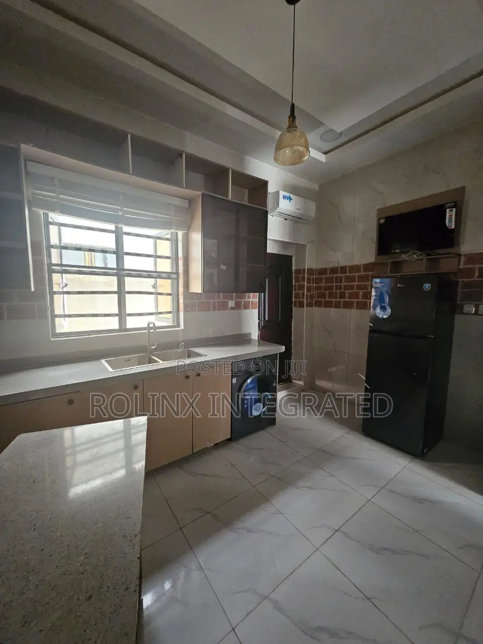 2bdrm Duplex in Pantheon Bridge, Lafiaji for sale in Lafiaji
