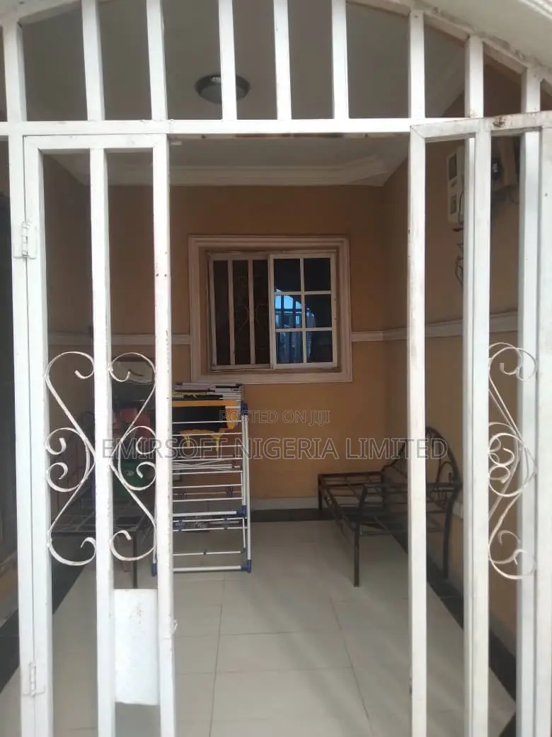 4bdrm Bungalow in Kasunmu Estate, Akala Express for sale in Akala Express