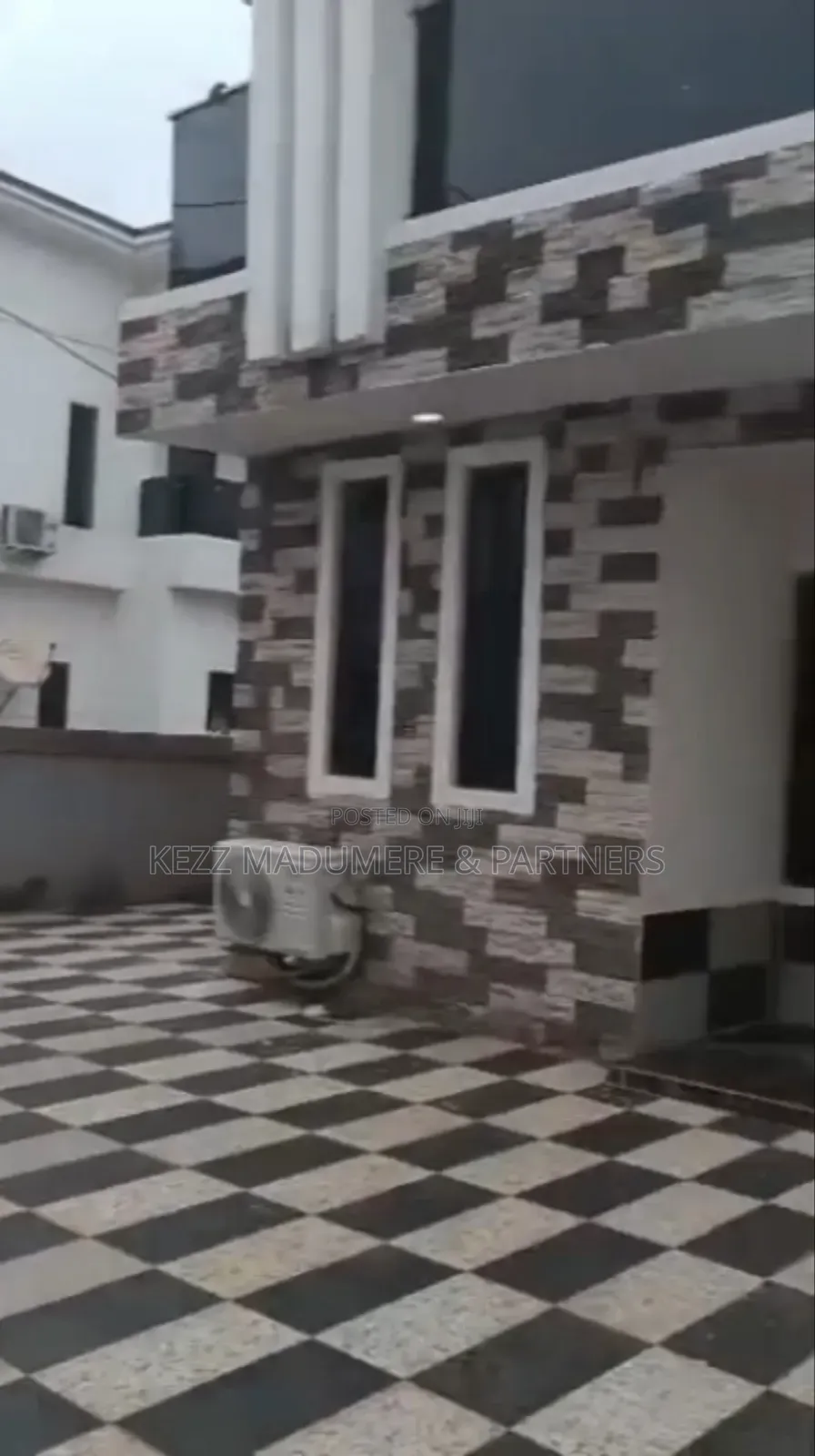 8bdrm Duplex in Nta Road , Port for sale in Port-Harcourt
