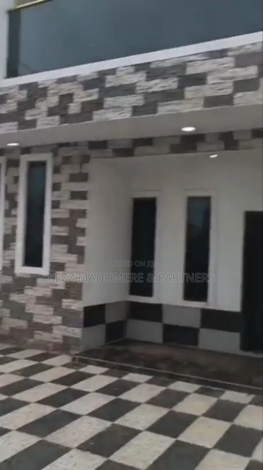 8bdrm Duplex in Nta Road , Port for sale in Port-Harcourt