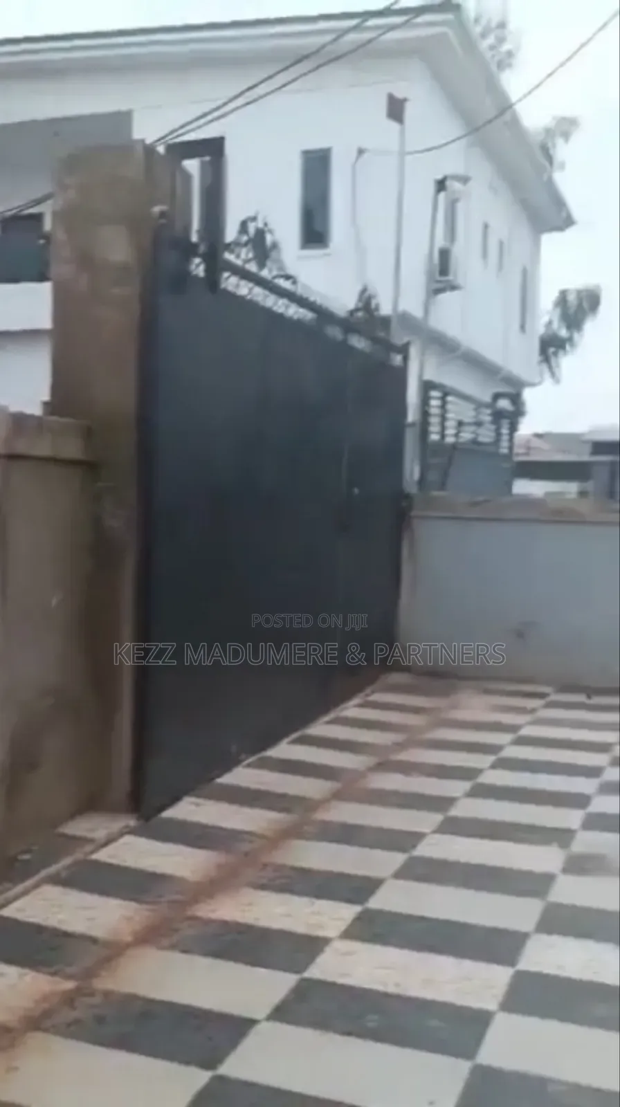 8bdrm Duplex in Nta Road , Port for sale in Port-Harcourt