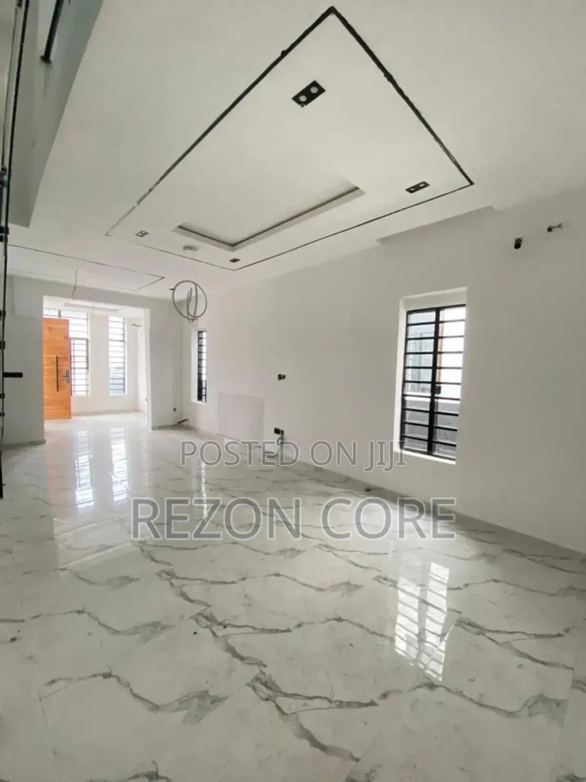 4bdrm Duplex in Lekki Phase 2 for sale in Lekki Phase 2