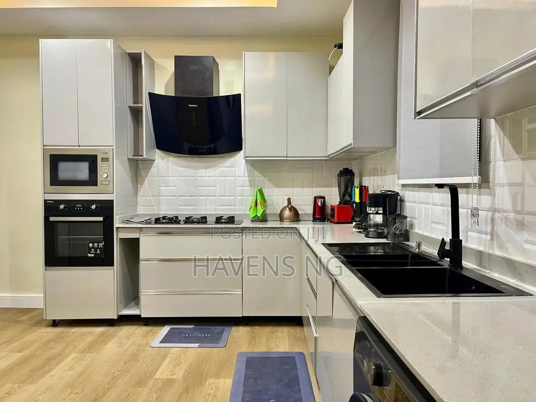 Luxury 3 Bedroom Maisonette With Private Cinema in Lekki Phase 1