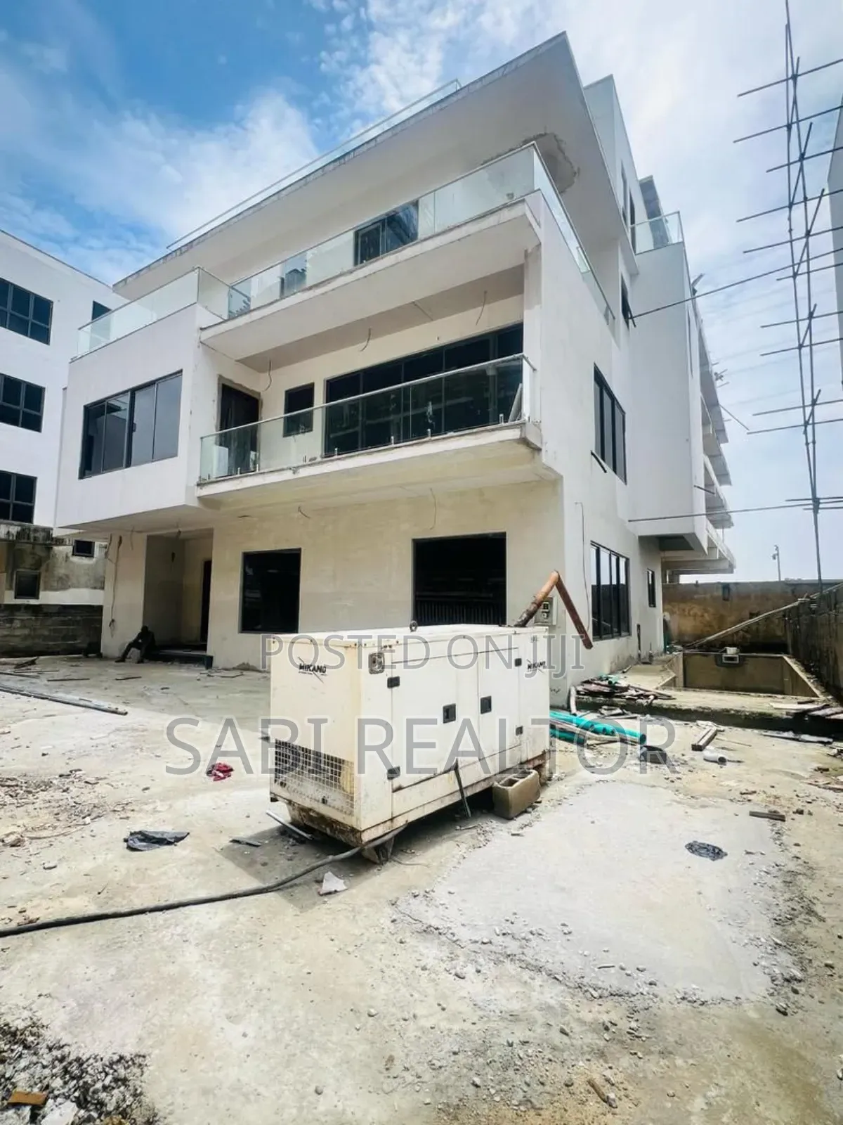 Furnished 6bdrm Duplex in Banana Island for sale in Banana Island