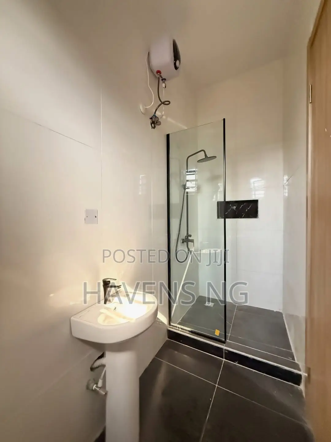 3bdrm Duplex in Sangotedo for sale in Sangotedo