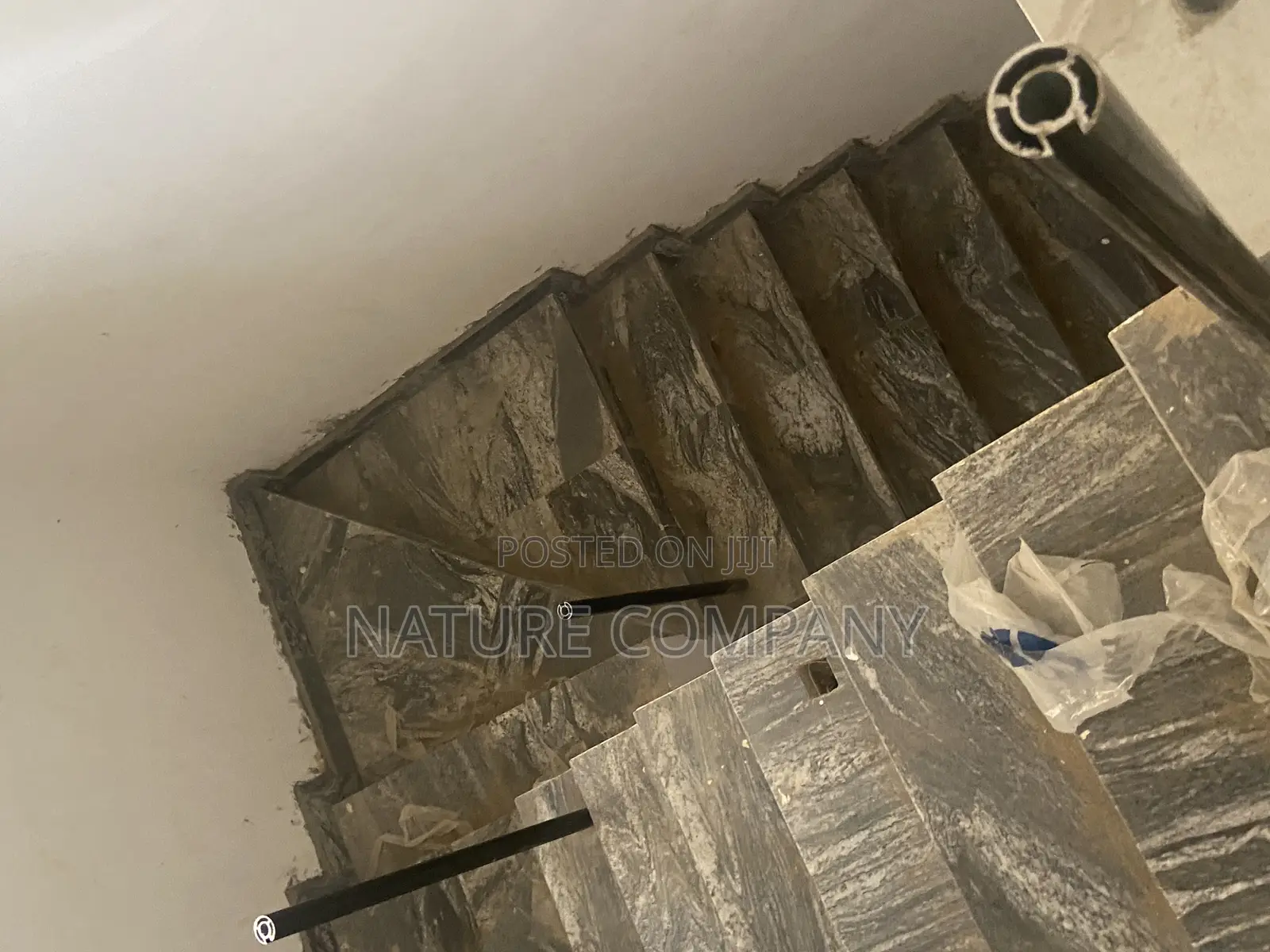 5bdrm Duplex in Omole Phase 2 for sale in Omole Phase 2