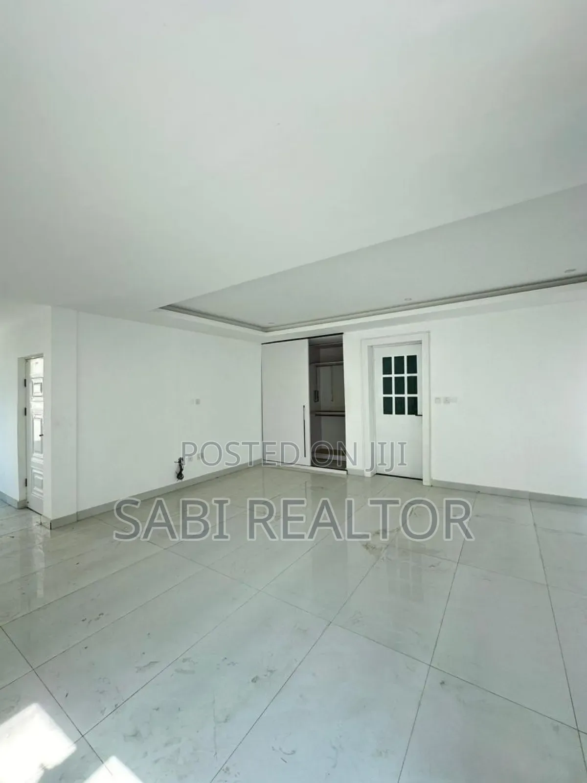 Furnished 5bdrm Duplex in Banana Island for sale in Banana Island