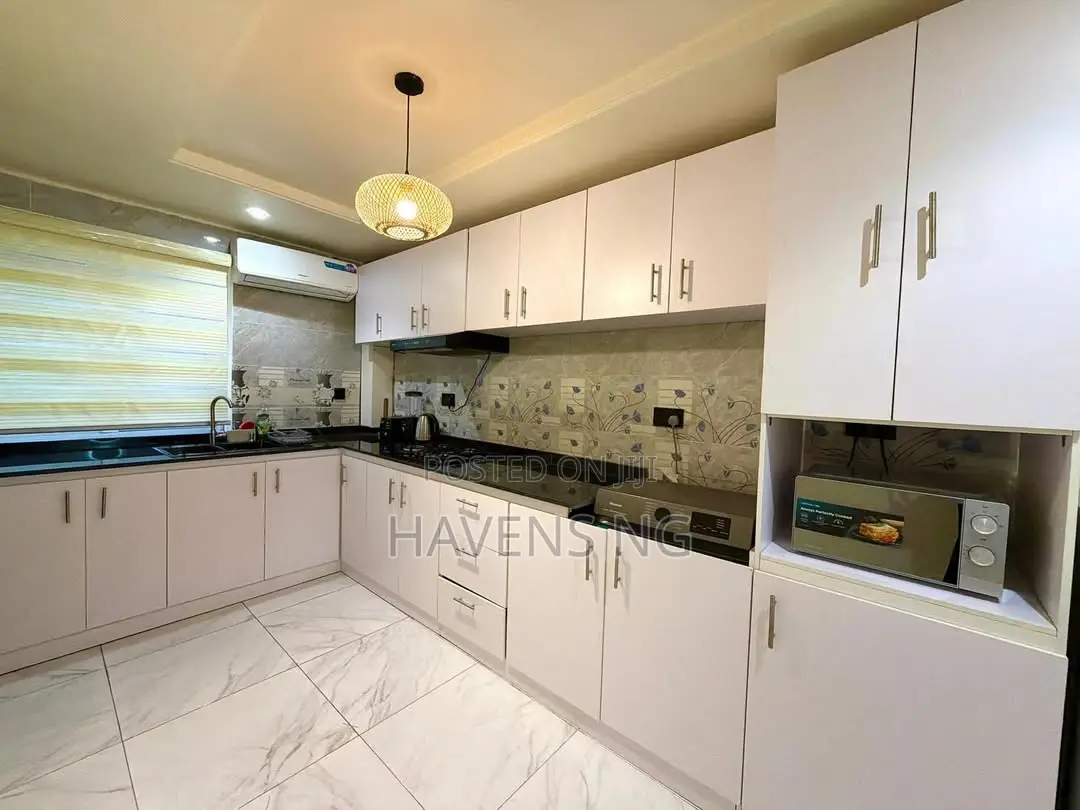 Lux 1 Bedroom Penthouse With 2 Balconies, Terrace in Lekki Phase 1