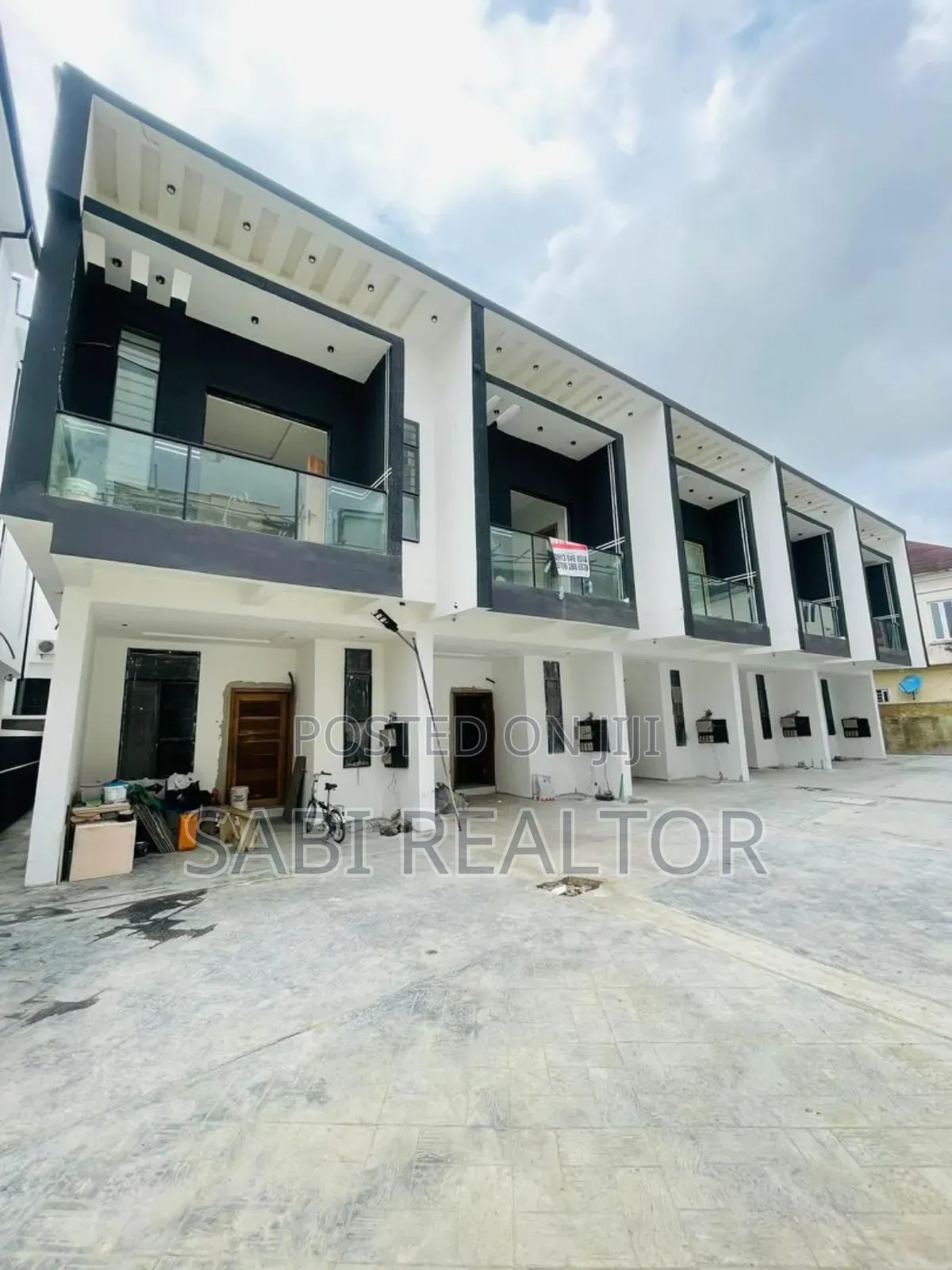 4 3 Bedroom Terrace Duplex At Chevron Lekki For Sale in Chevron