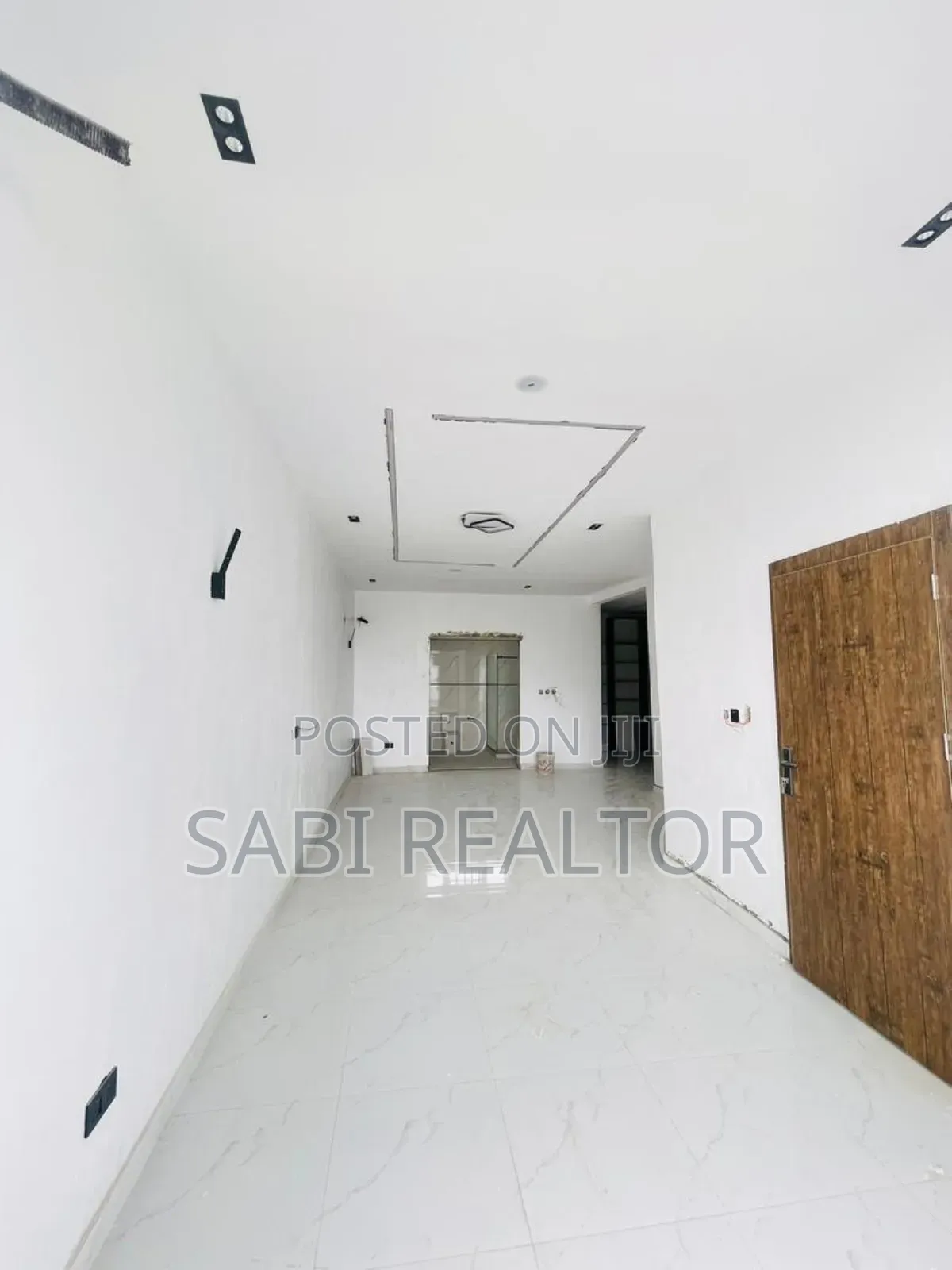 Furnished 5bdrm Duplex in Chevron Lekki for sale in Chevron