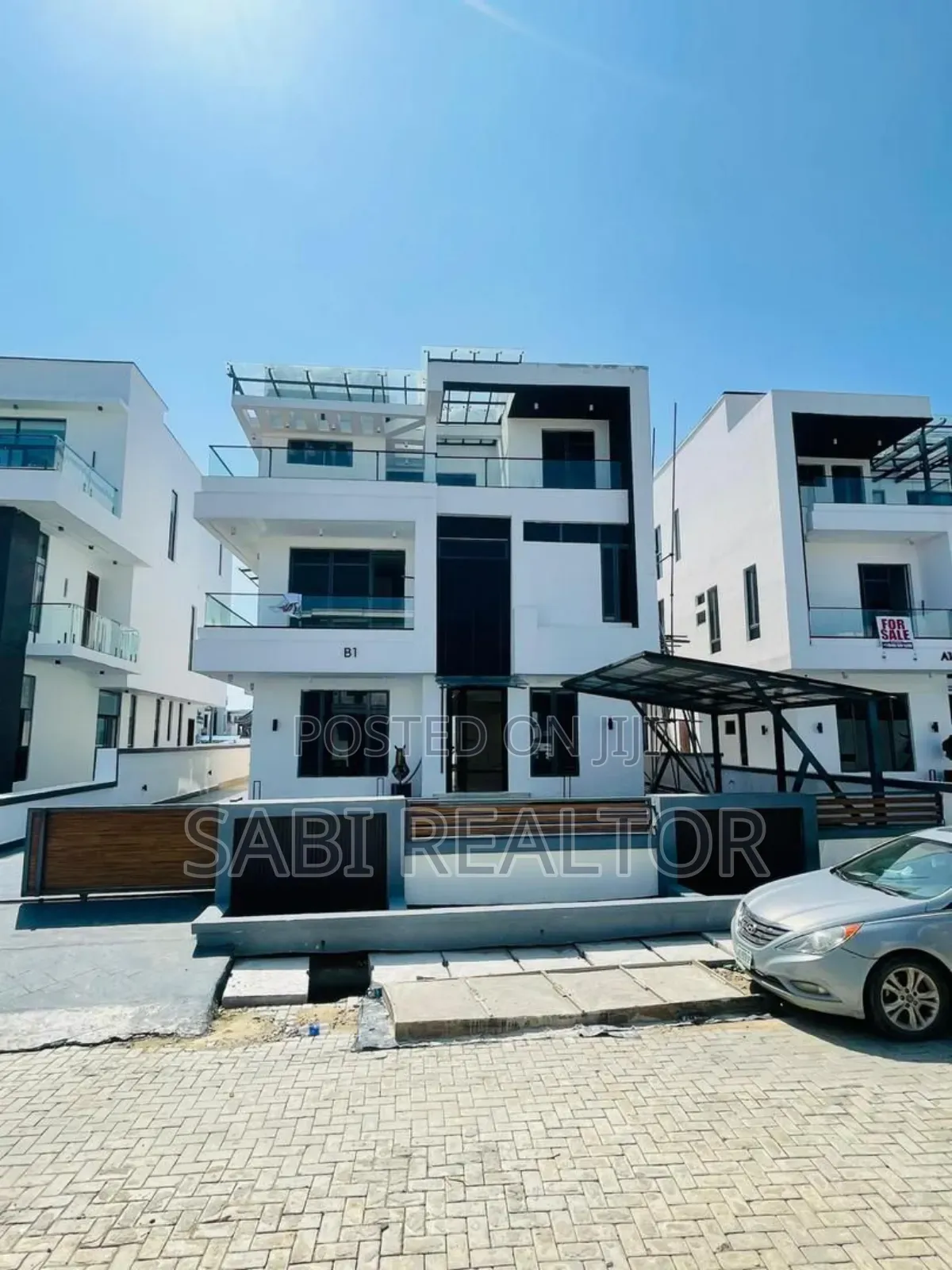 Furnished 5bdrm Duplex in Lekki County for sale in Lekki Phase 2