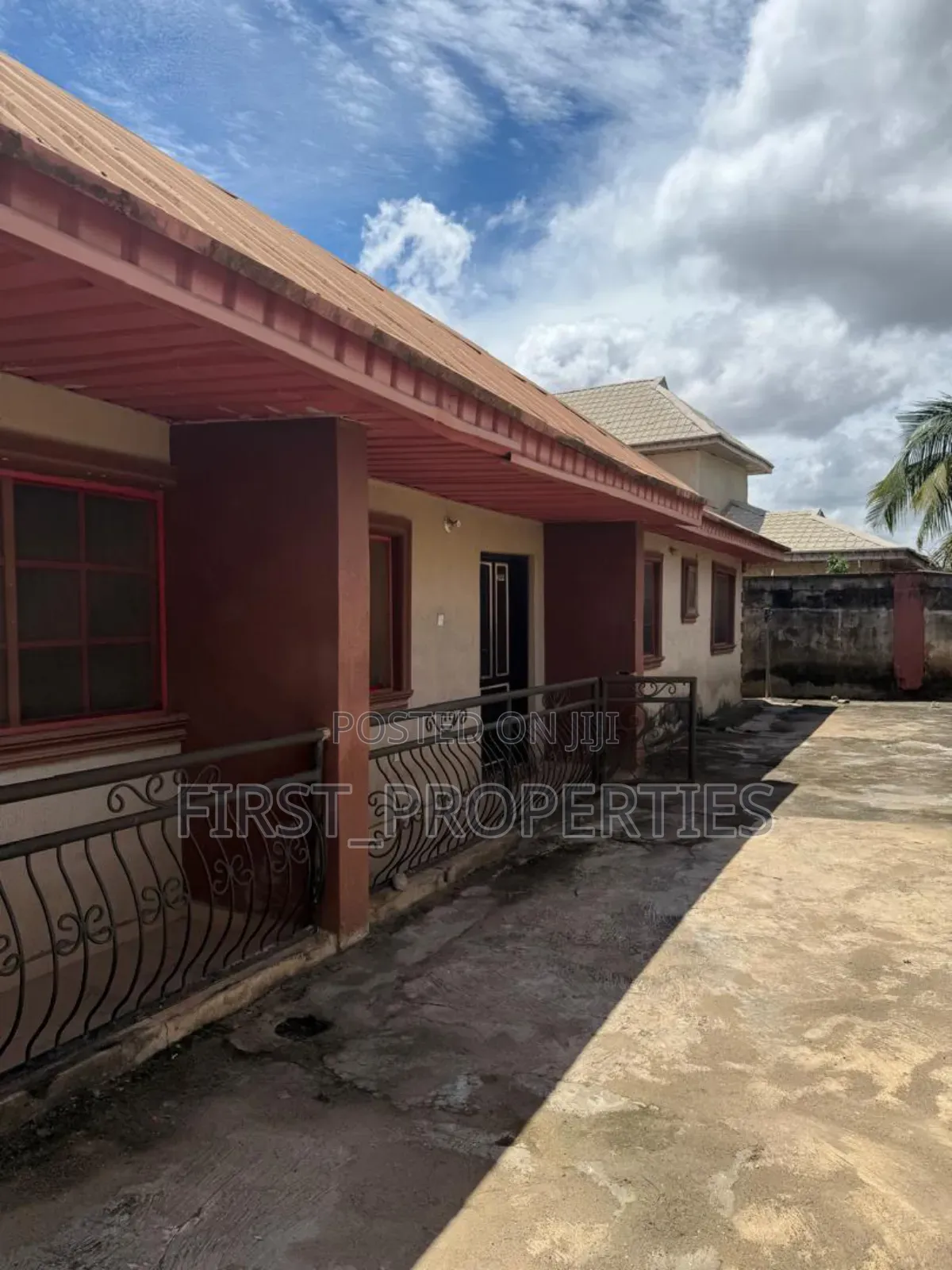 Furnished 9bdrm Bungalow in Akilapa Estate Off, Idishin for sale in Idishin