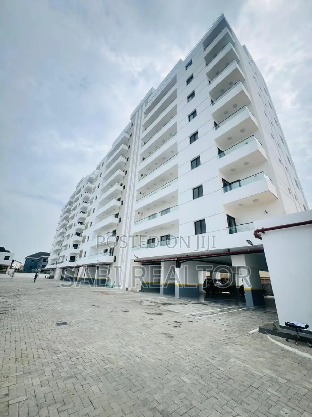 Furnished 4bdrm Apartment in Banana Island for sale in Banana Island