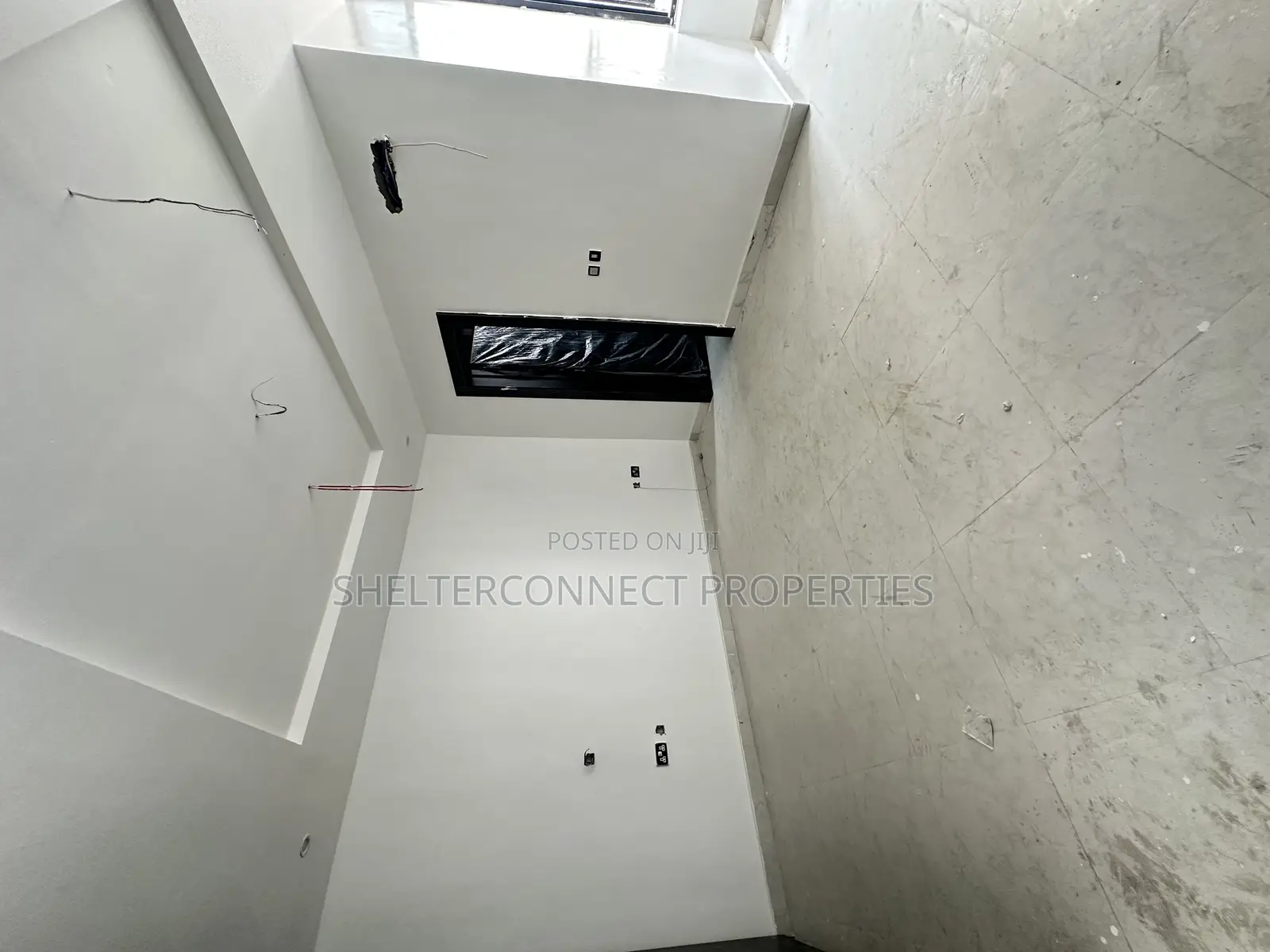 3bdrm Apartment in Ikate for sale in Ikate
