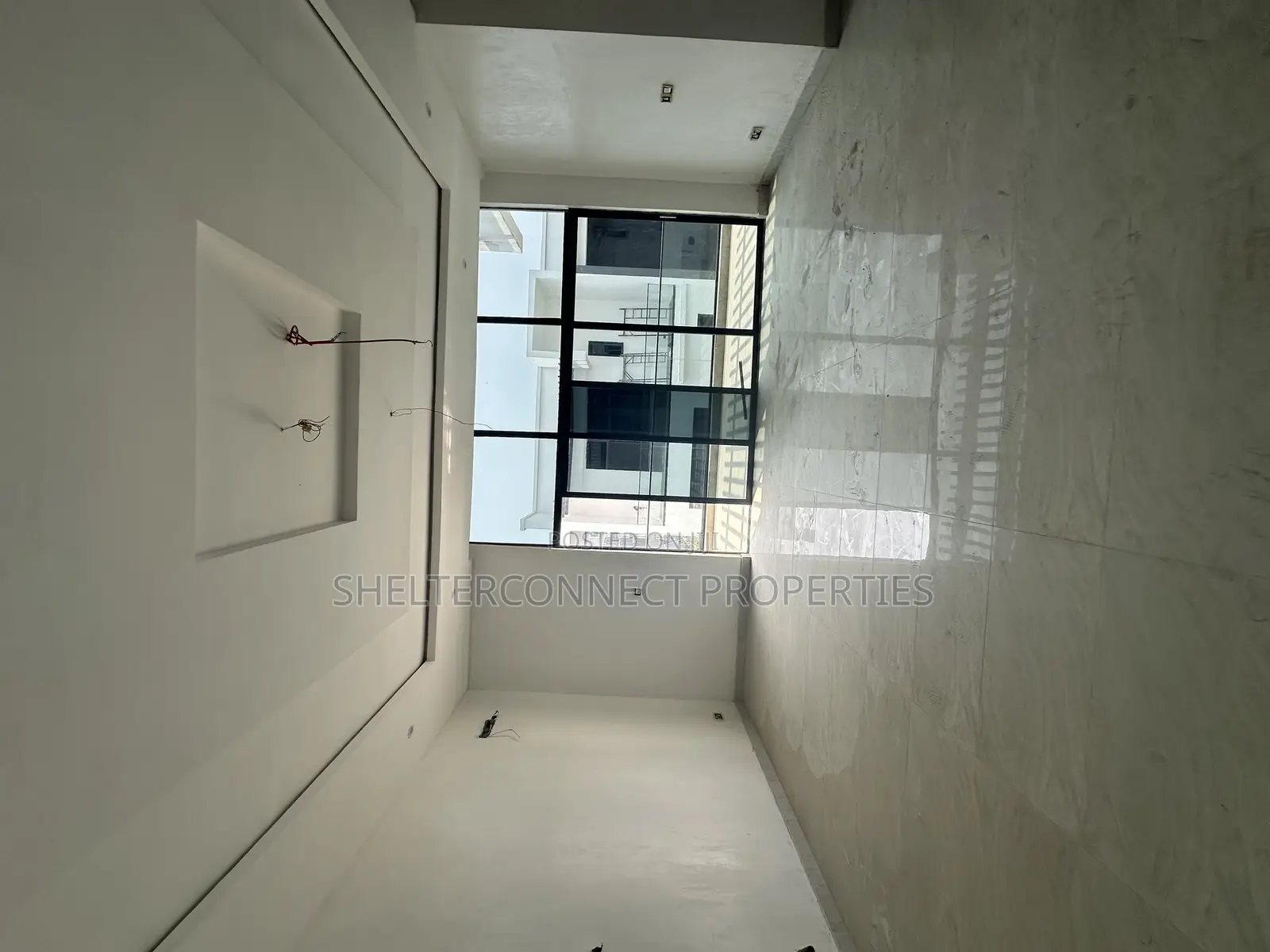 2bdrm Penthouse in Ikate for sale in Ikate