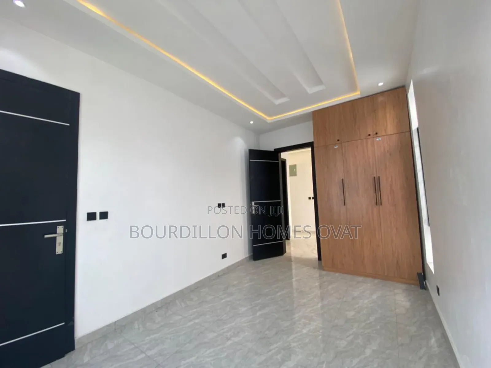 4bdrm Duplex in Orchid Lekki Lagos for sale in Ilaje / Lekki