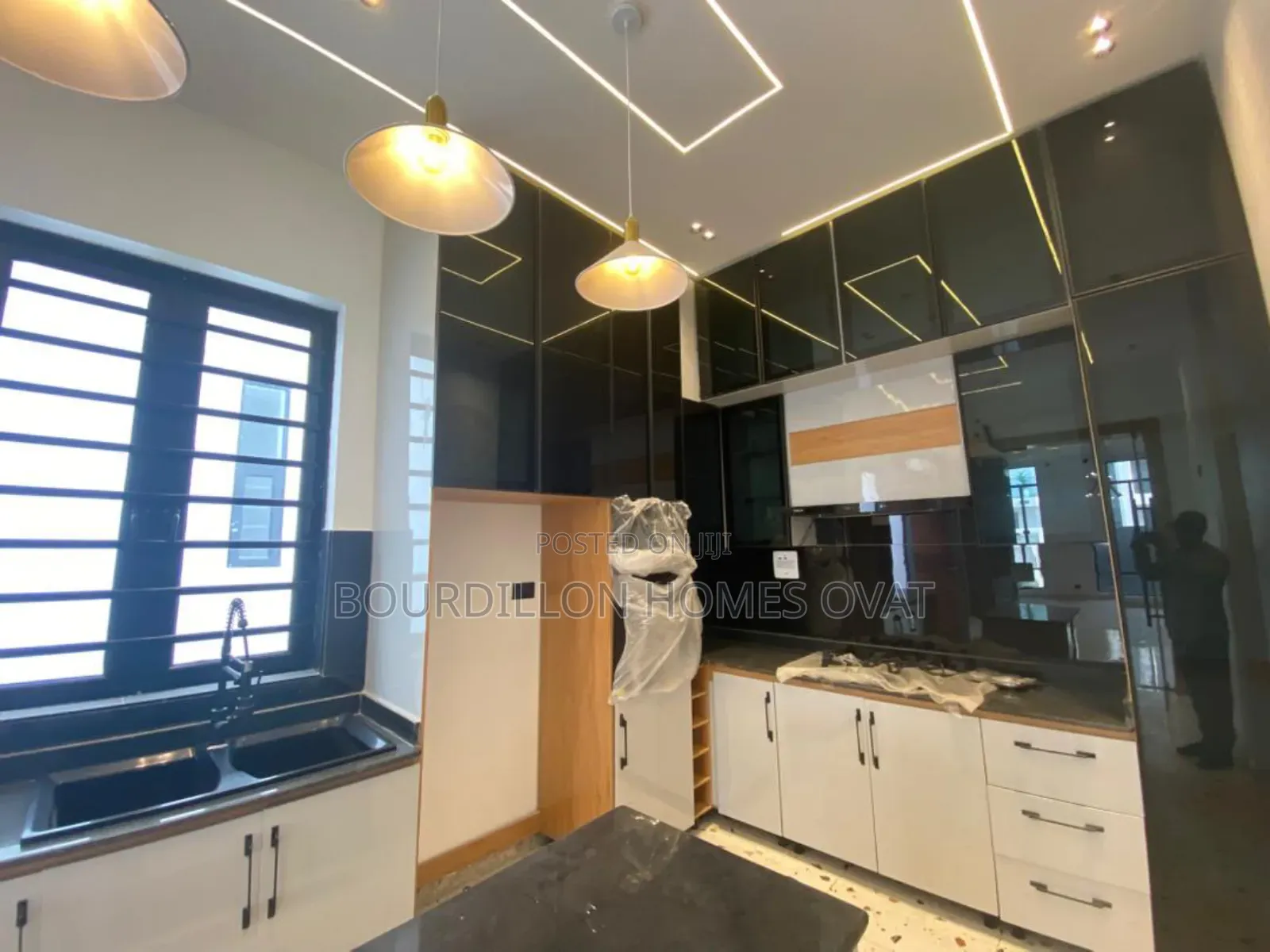 4bdrm Duplex in Orchid Lekki Lagos for sale in Ilaje / Lekki
