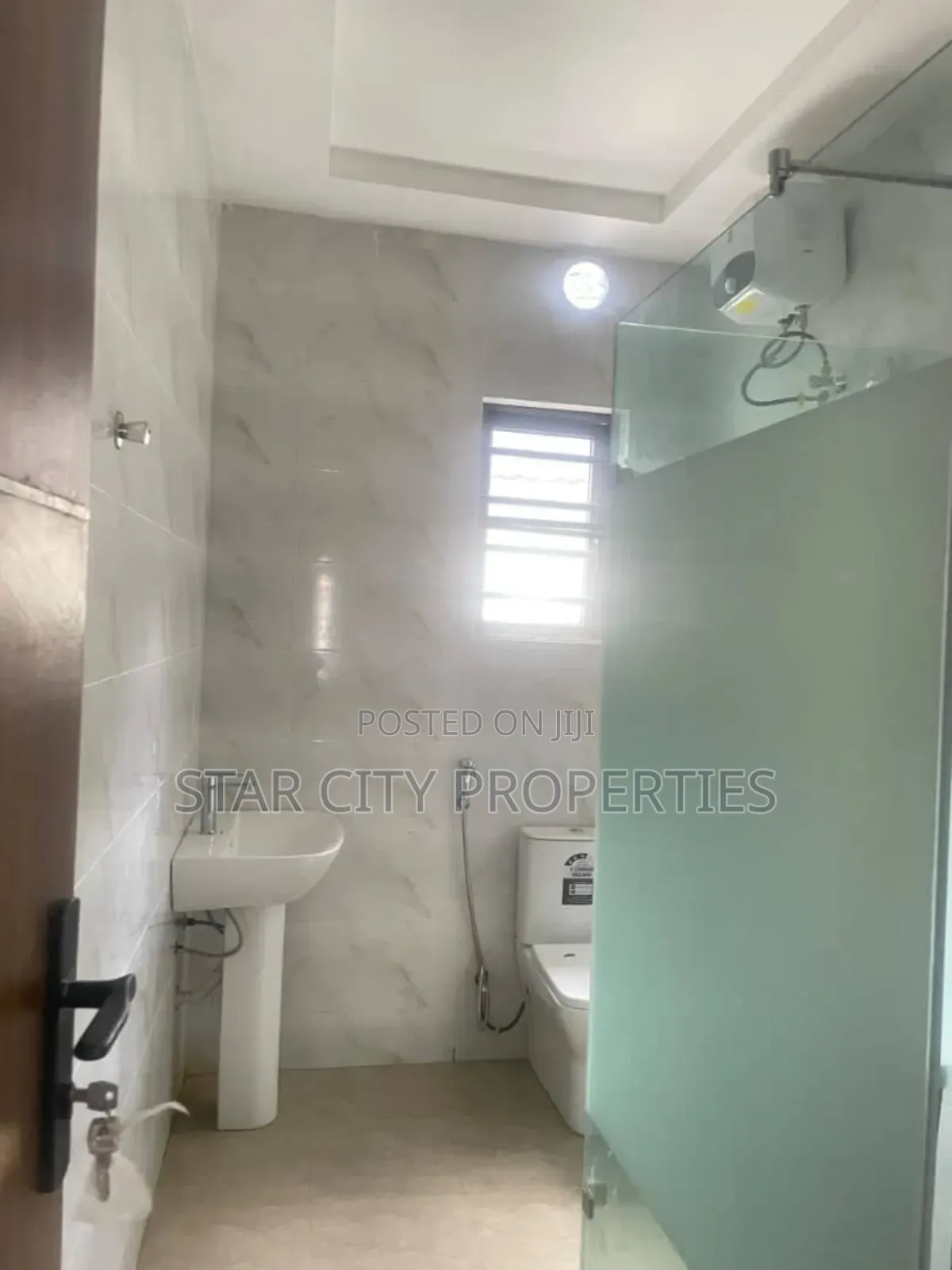 2bdrm Duplex in Omole Phase 2 for rent in Omole Phase 2