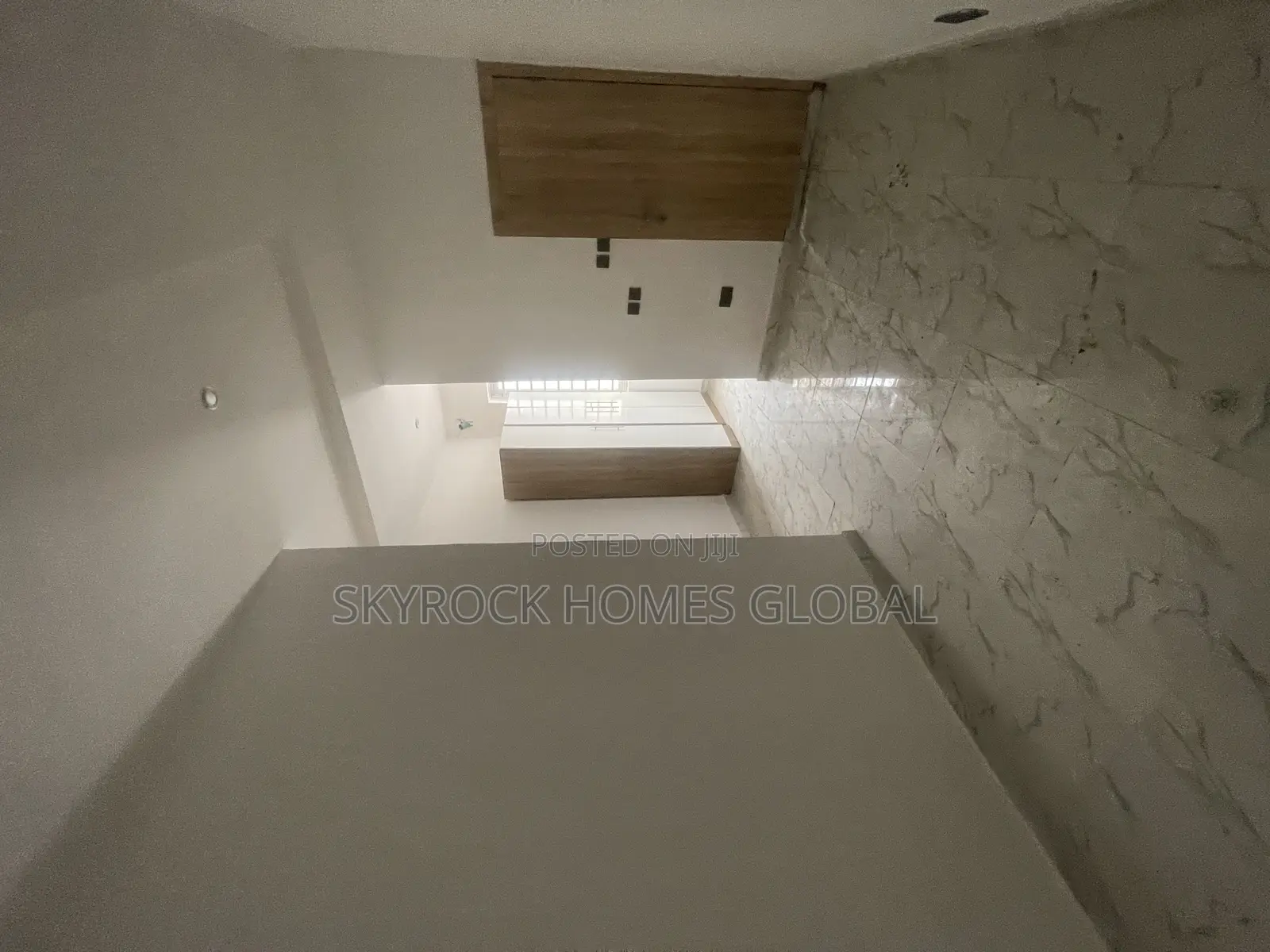 4bdrm Duplex in Ikota for rent in Ikota