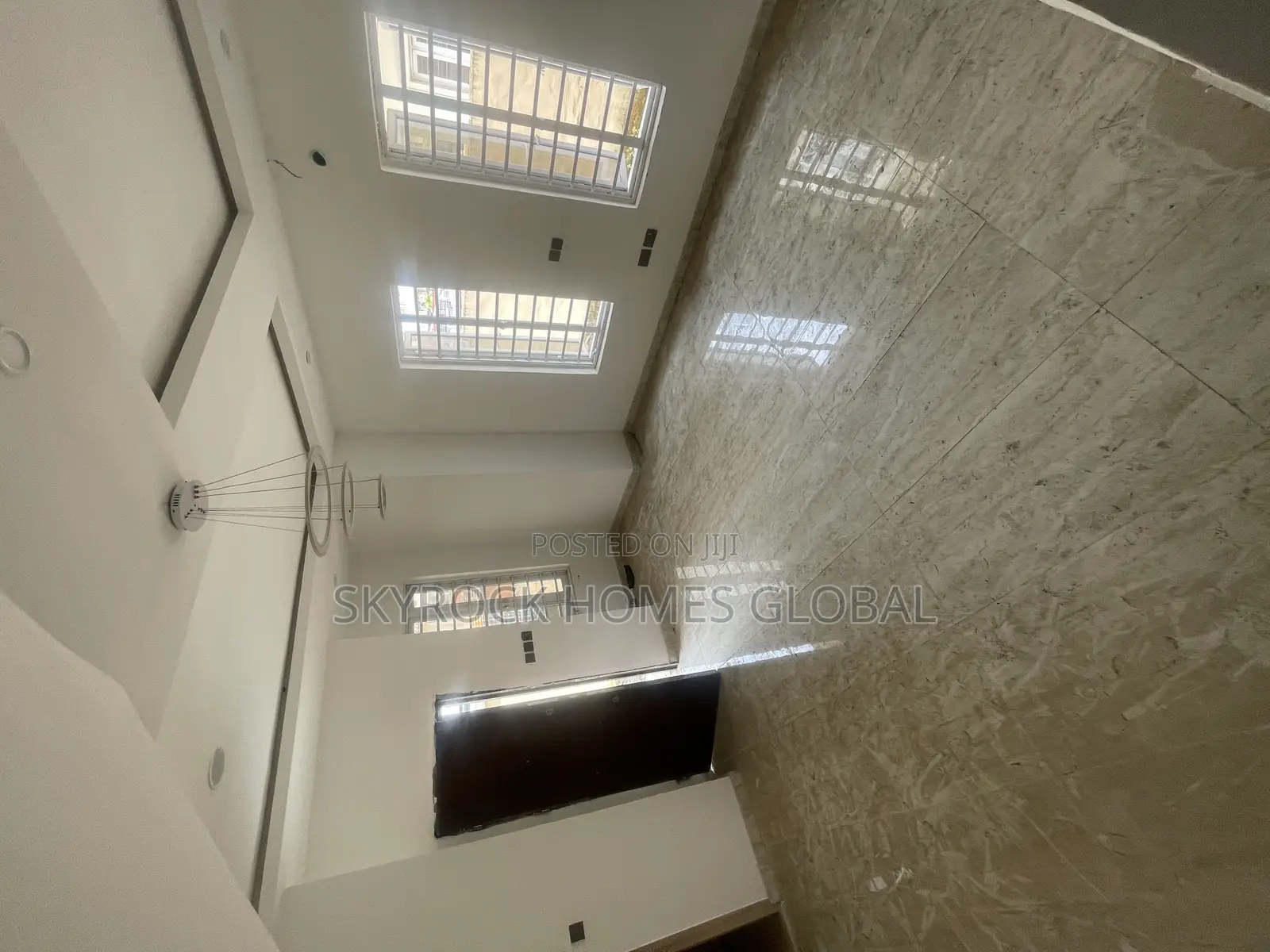 4bdrm Duplex in Ikota for rent in Ikota