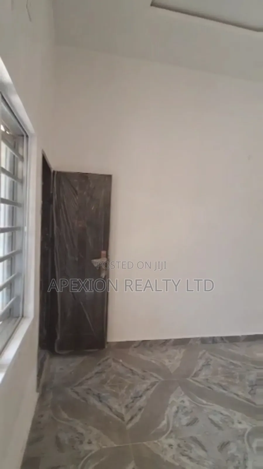 1bdrm Apartment in Radio Estate Mgbuoba, New Layout for rent in New Layout