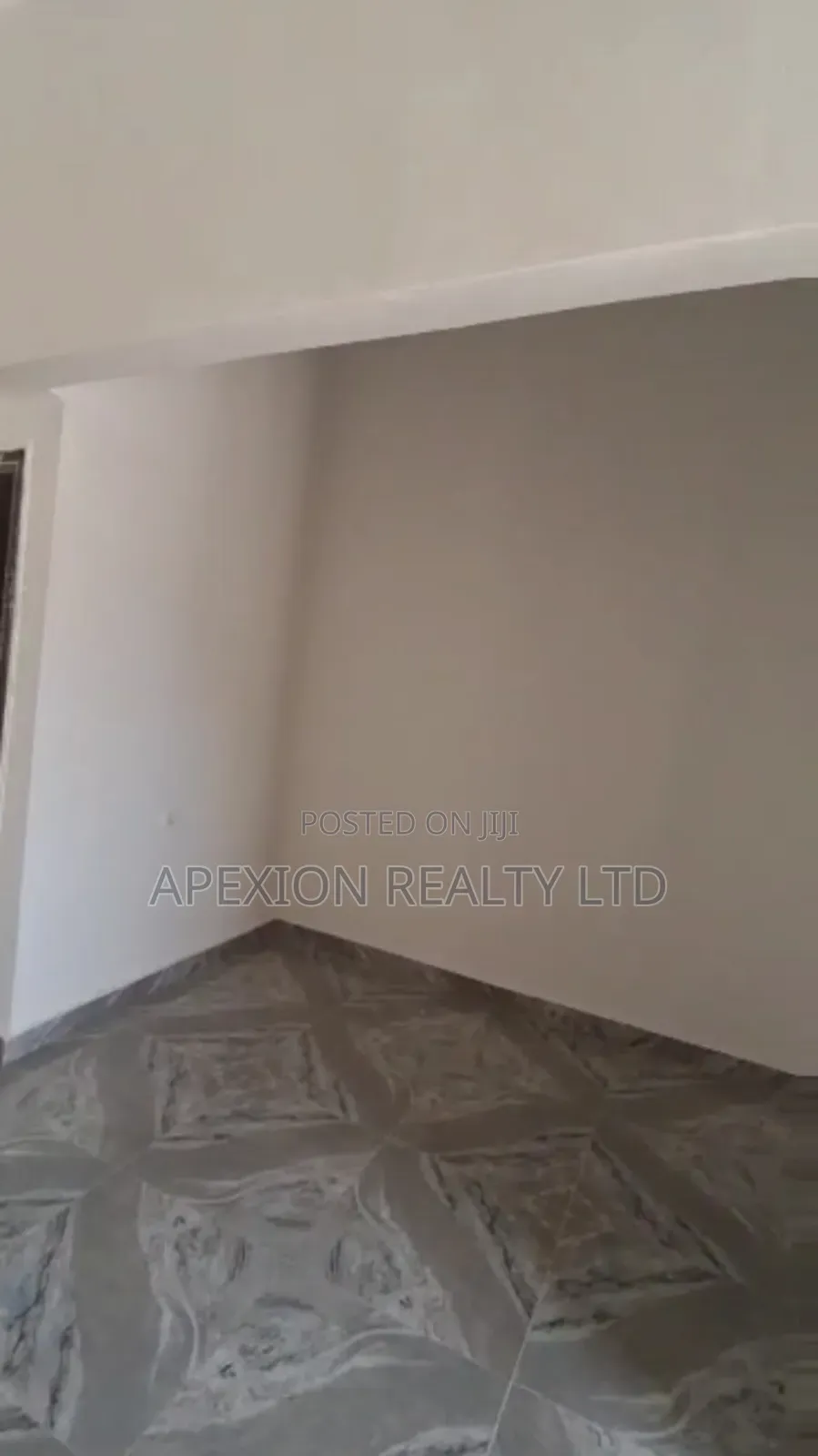 1bdrm Apartment in Radio Estate Mgbuoba, New Layout for rent in New Layout
