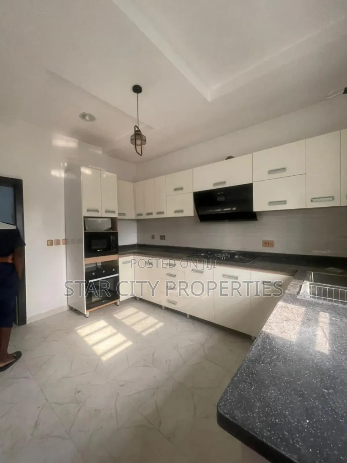 4bdrm Townhouse / Terrace in Ikeja Lagos for rent in Ikeja