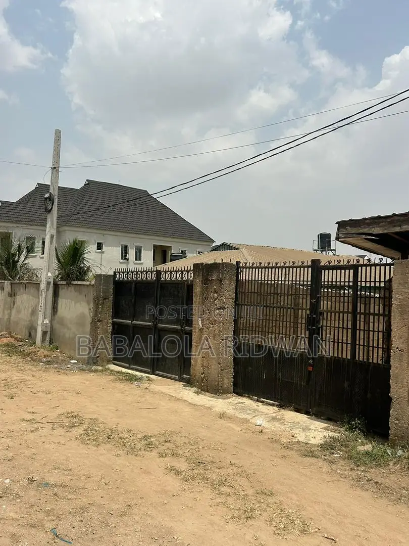 Brief : Fence and Gated Prime Residential 411sqm of Land in Akala Express