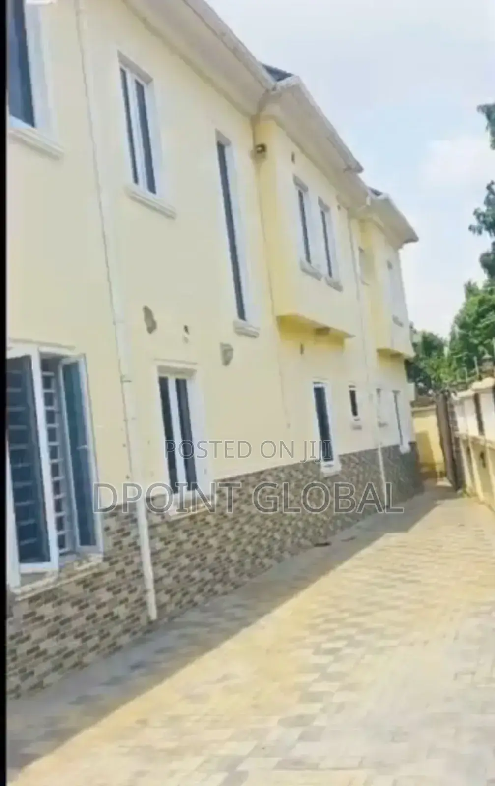 5bdrm Duplex in In Mini Estate, Oko-Oba for sale in Oko-Oba