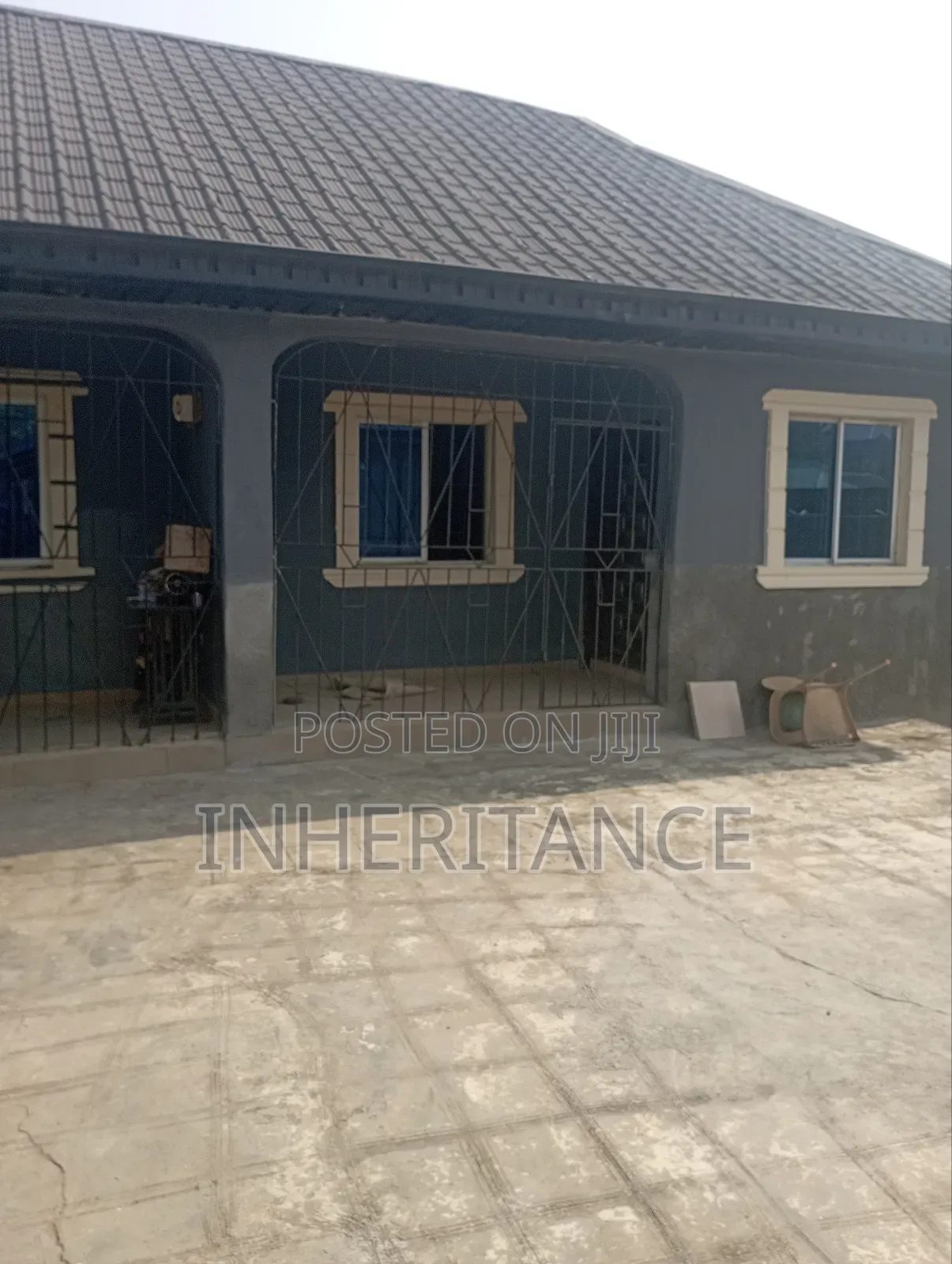 1bdrm Bungalow in Okeowo, Agric for rent in Agric