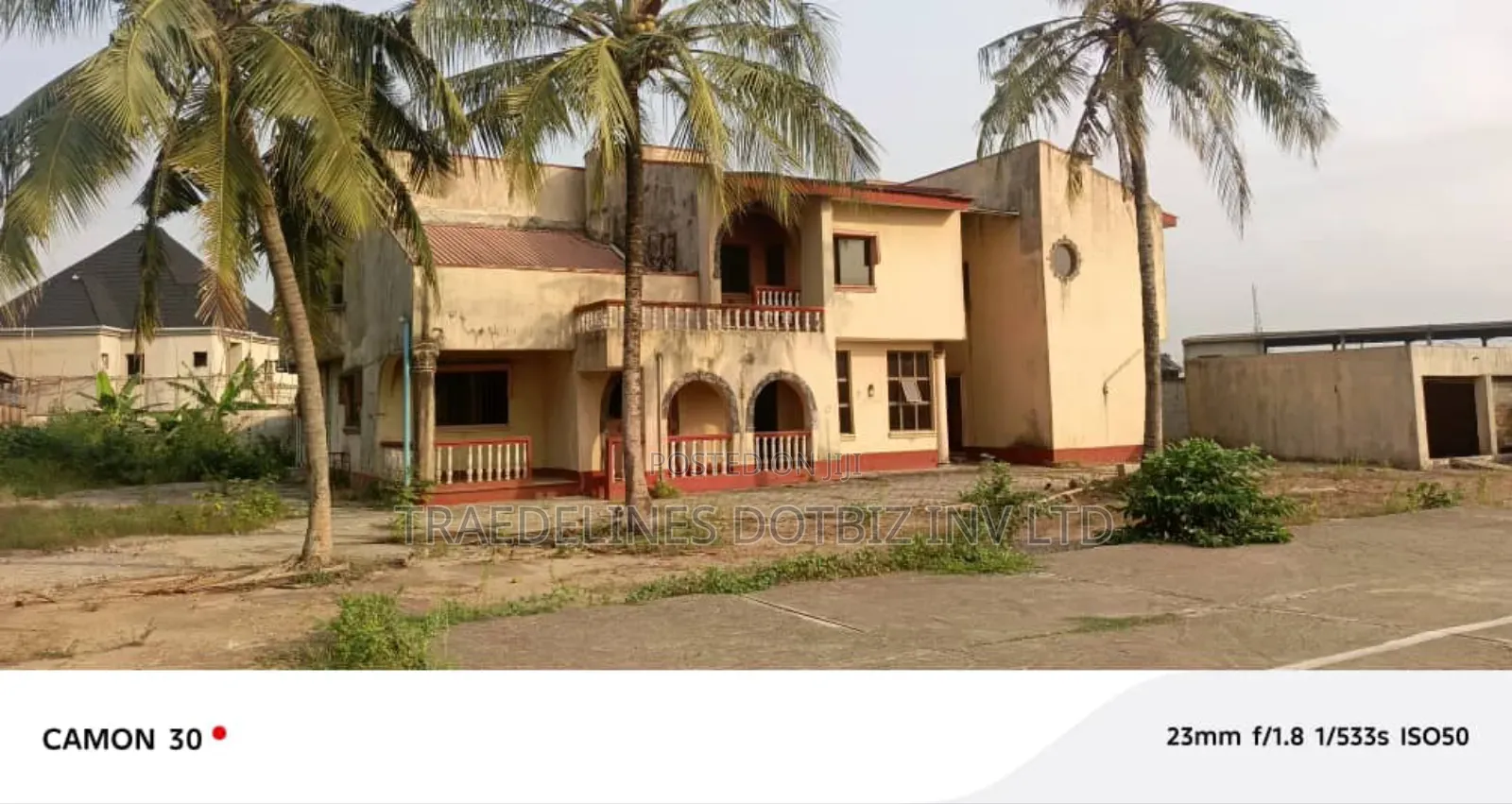 8bdrm Duplex in Alagbado for sale in Alagbado