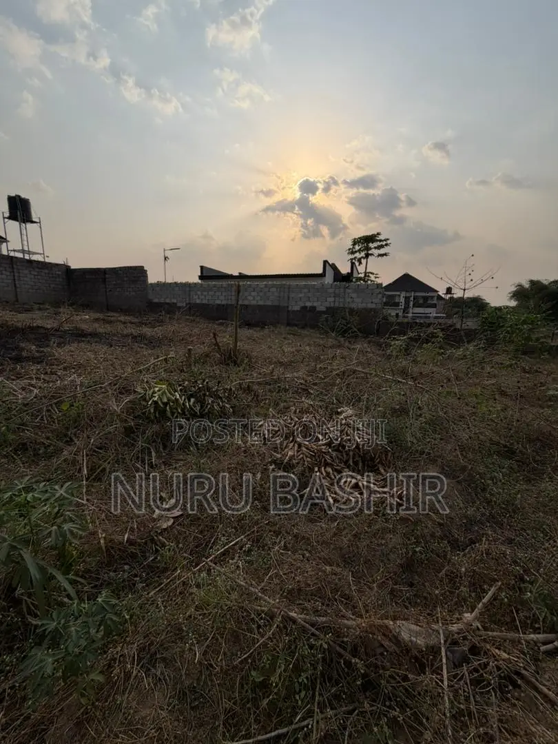 Partly Fenced Plot of Land for Sale in Akala Express