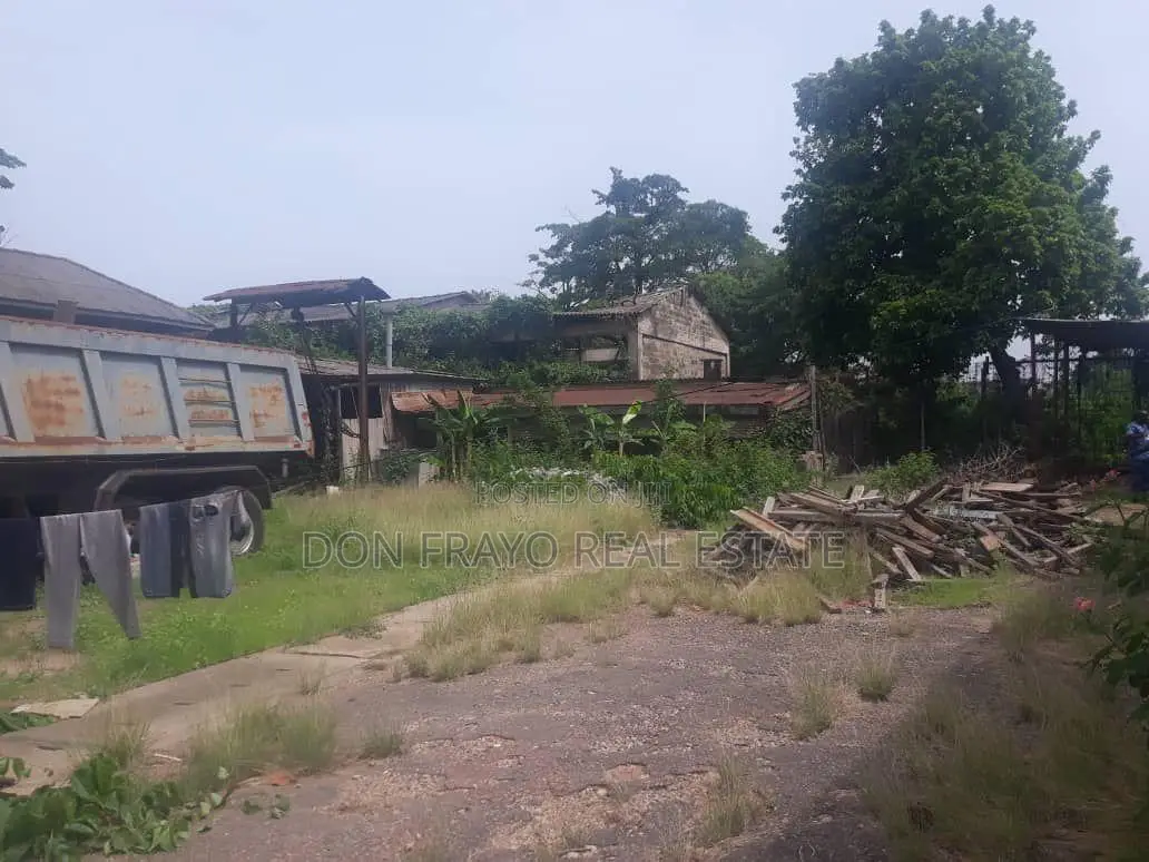 Non Functional Construction Company for Sale at Onireke Layout Dugbe in Dugbe (Onireke)