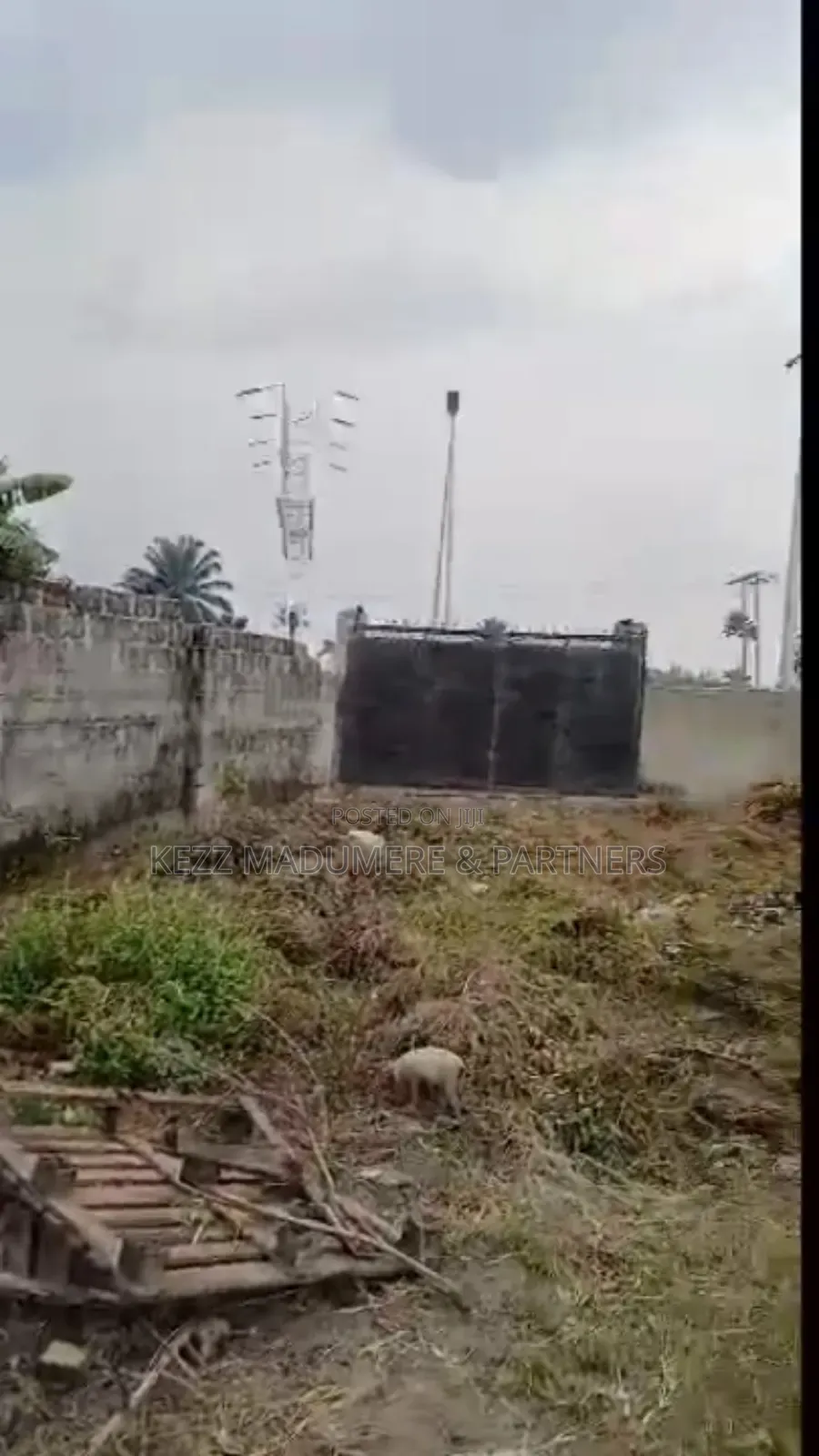 For Sale : Fenced 5 Plots With 3 Bedr Bungalow at Opm Obirikwere Rd,Ph in Ikwerre