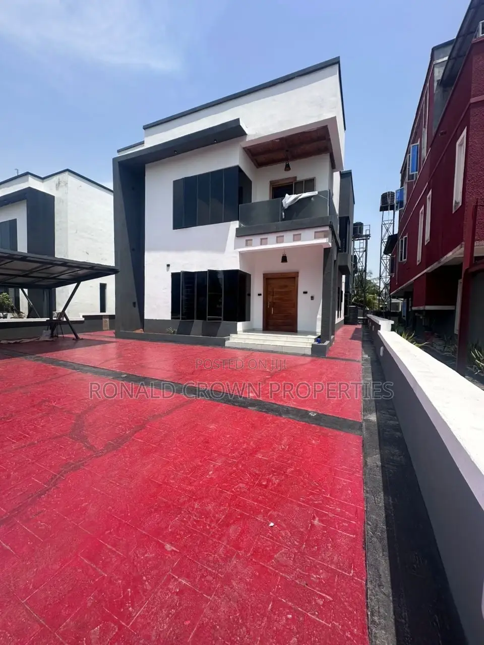 5bdrm Duplex in Ikota for sale in Ikota