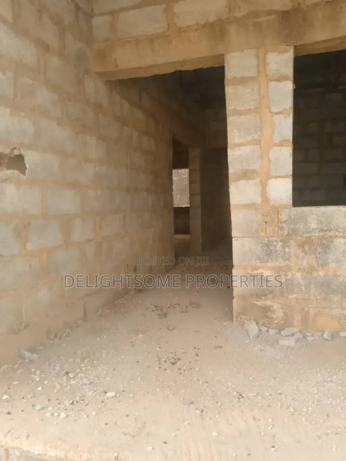 3bdrm Block of Flats in Powerline, Ologuneru for sale in Ologuneru