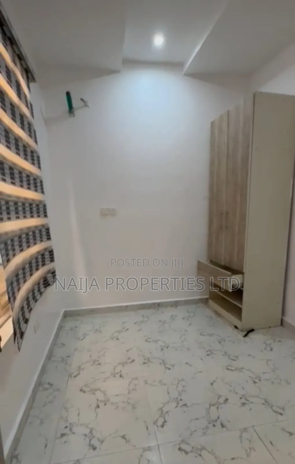 1bdrm Shared Apartment in Van Daniel Estate, Ikota for rent in Ikota