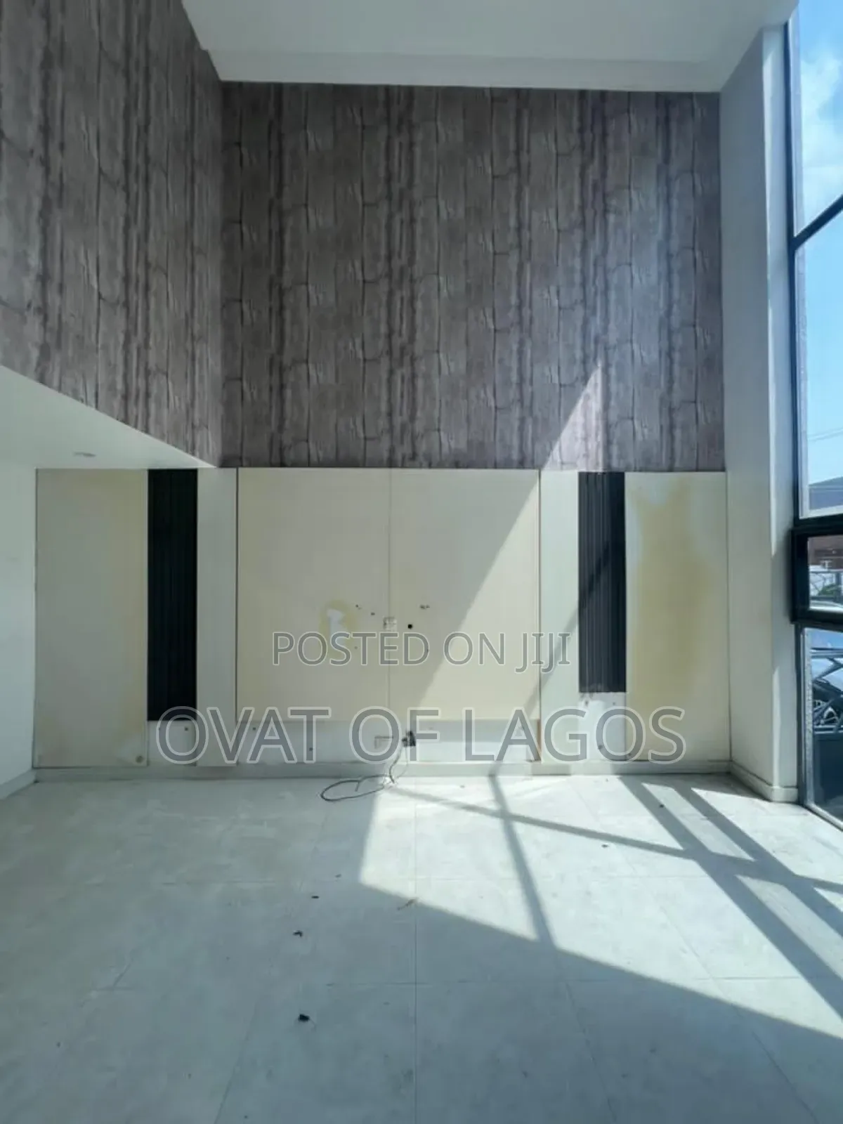 2bdrm Duplex in Lekki Phase 1 for rent in Lekki Phase 1