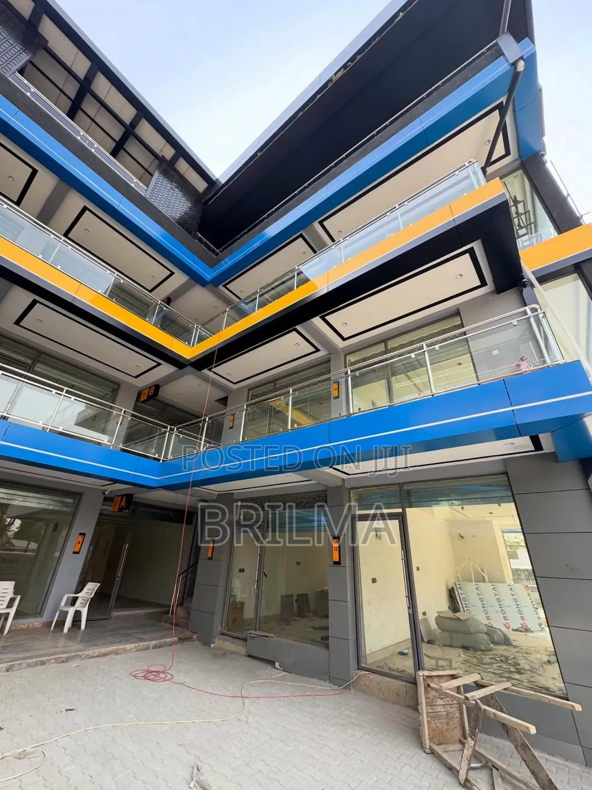 Commercial Space for Rent in Life Camp