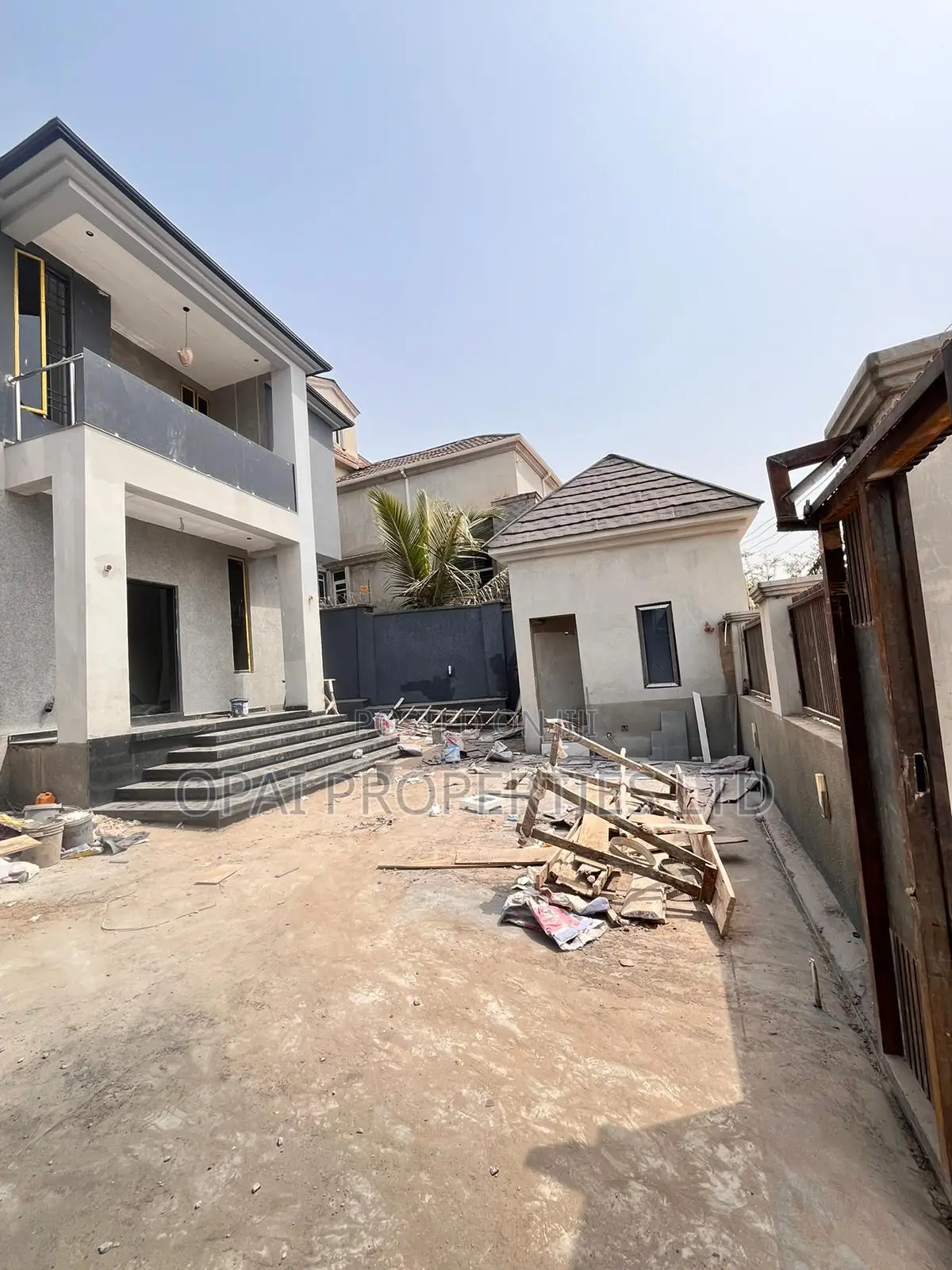 Furnished 4bdrm Duplex in Zone B for sale in Zone B