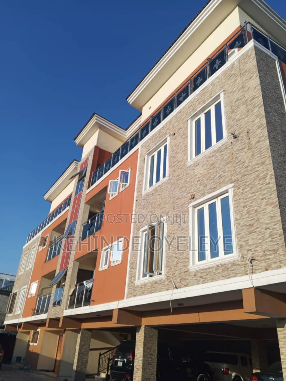 3bdrm House in Ologolo Estate, Lekki for sale in Lekki