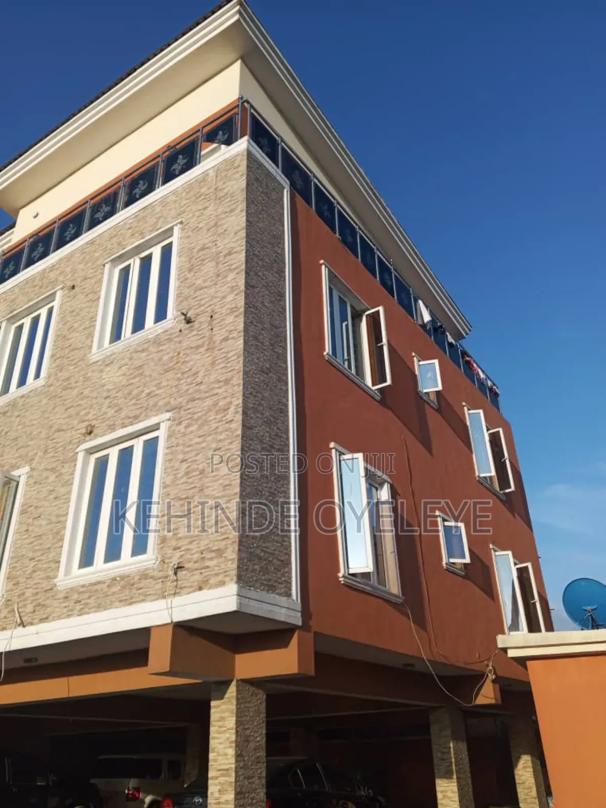 3bdrm House in Ologolo Estate, Lekki for sale in Lekki