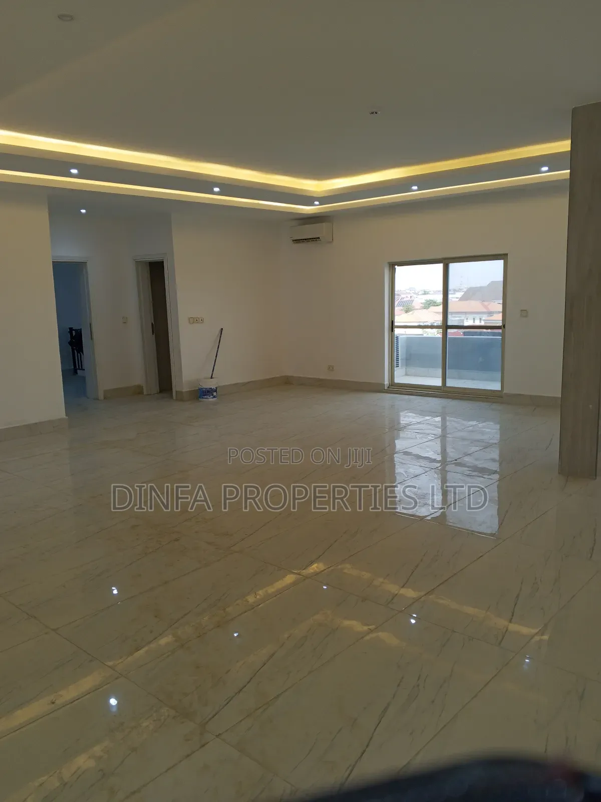 16bdrm Block of Flats in Ikate for rent in Ikate
