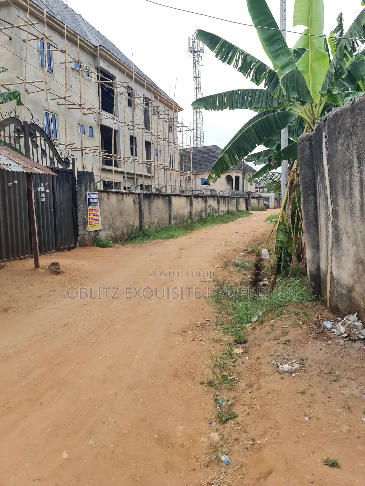 5bdrm Bungalow in Federal Housing, Owerri for sale in Owerri