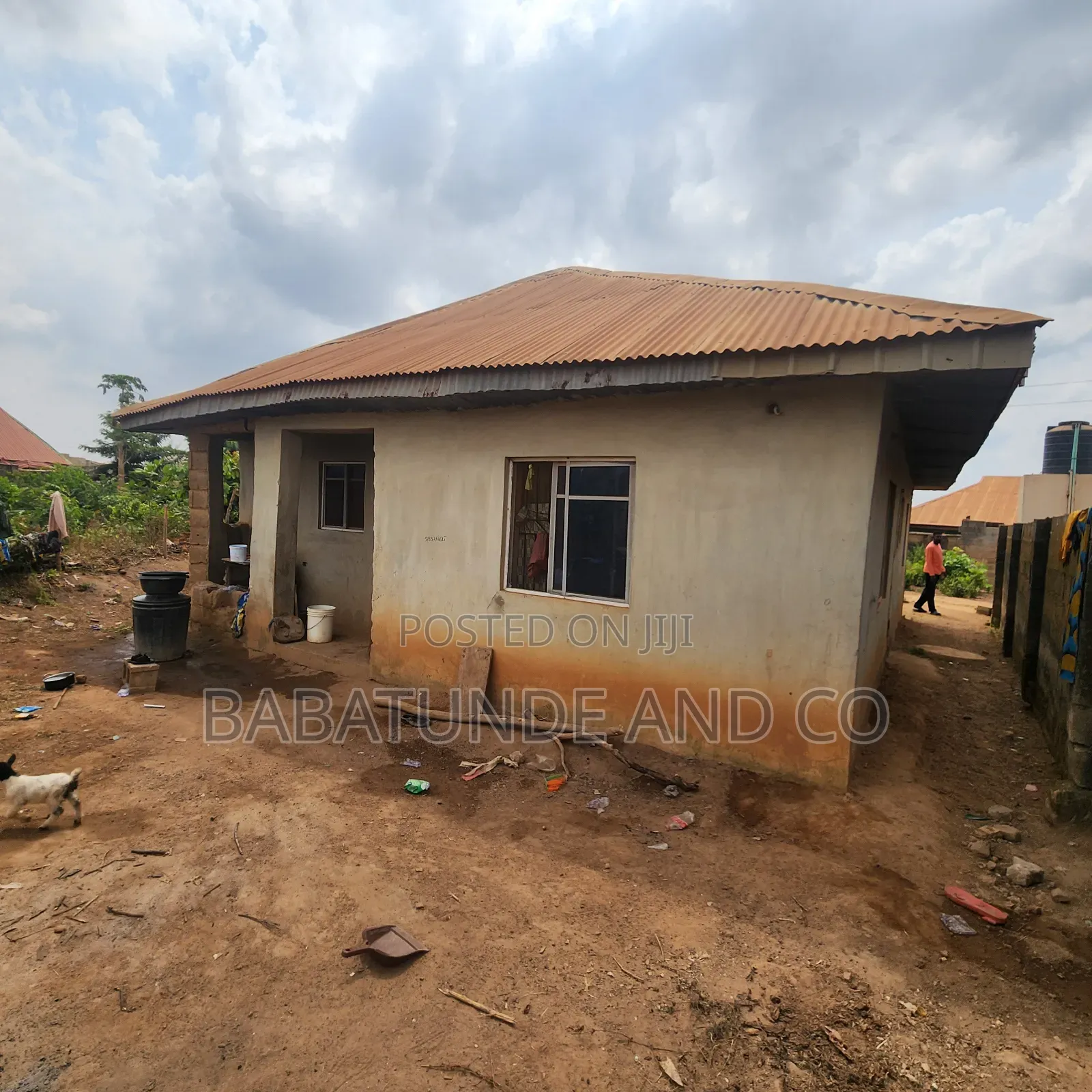 2bdrm Bungalow in Omi Adio for sale in Omi Adio