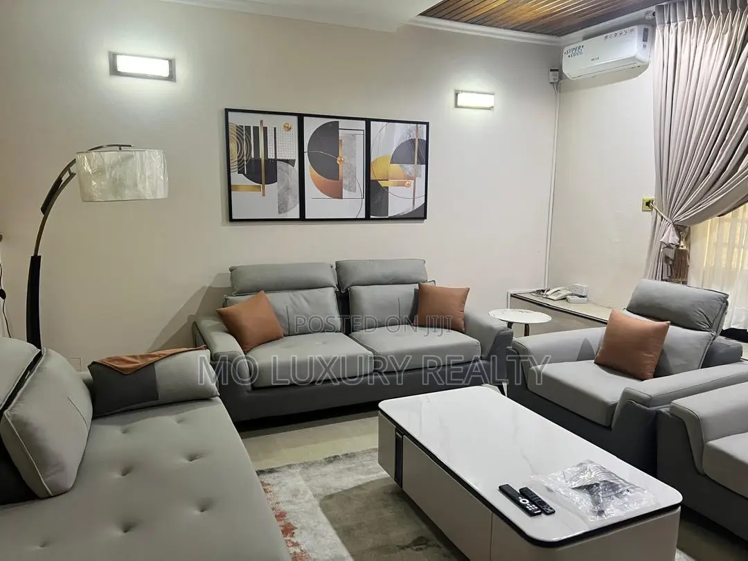 Furnished 3bdrm Apartment in Victoria Island for rent in Victoria Island