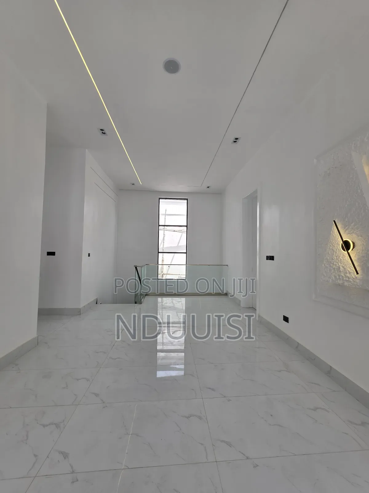 5bdrm Duplex in Megamond Estate, Ikota for sale in Ikota