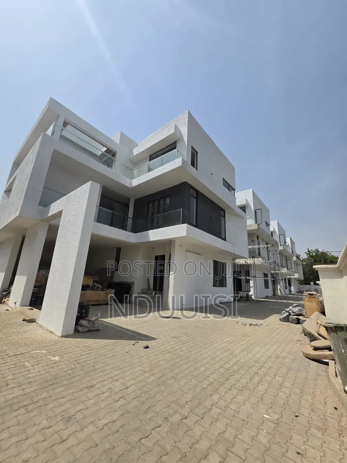 5bdrm Townhouse/Terrace in Maitama for sale in Maitama